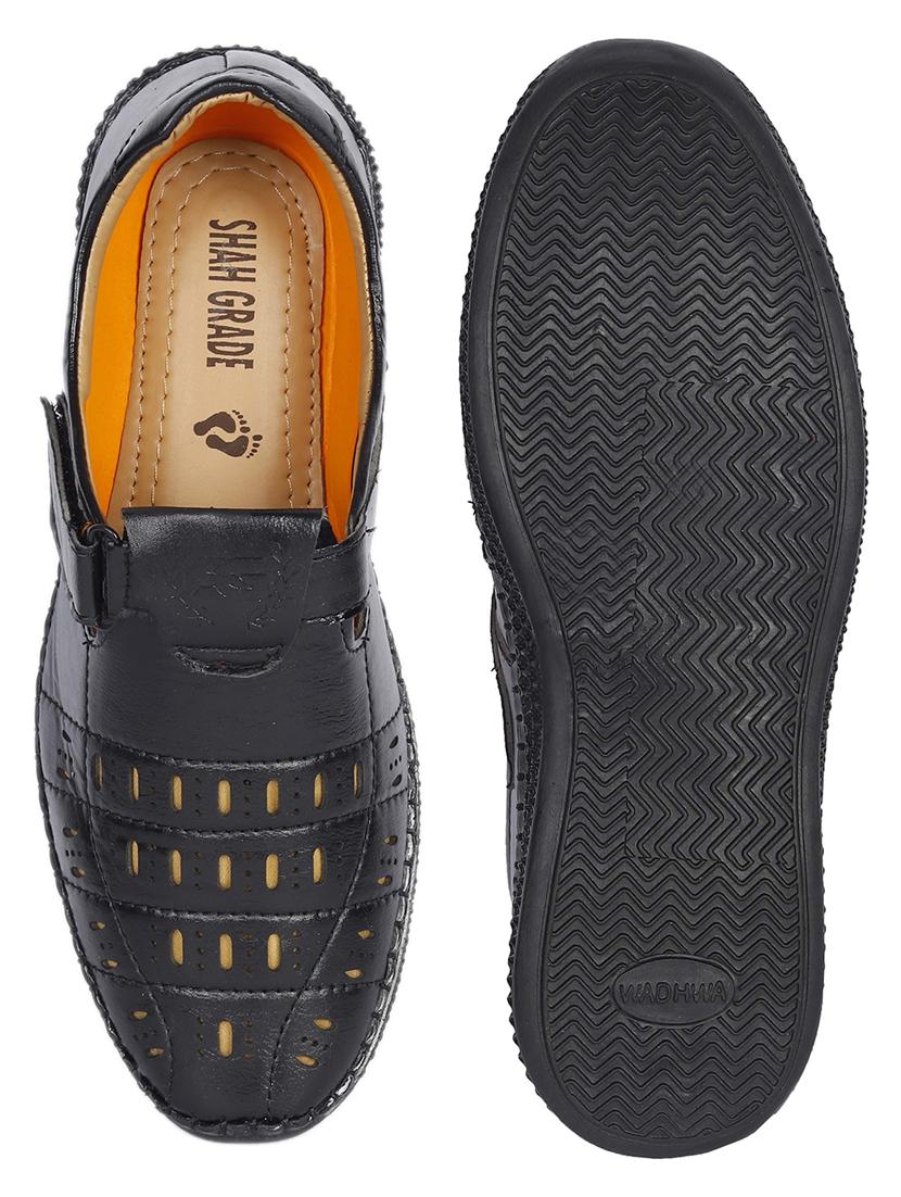 men's solid slip on sandal - 19539160 - Standard Image - 5