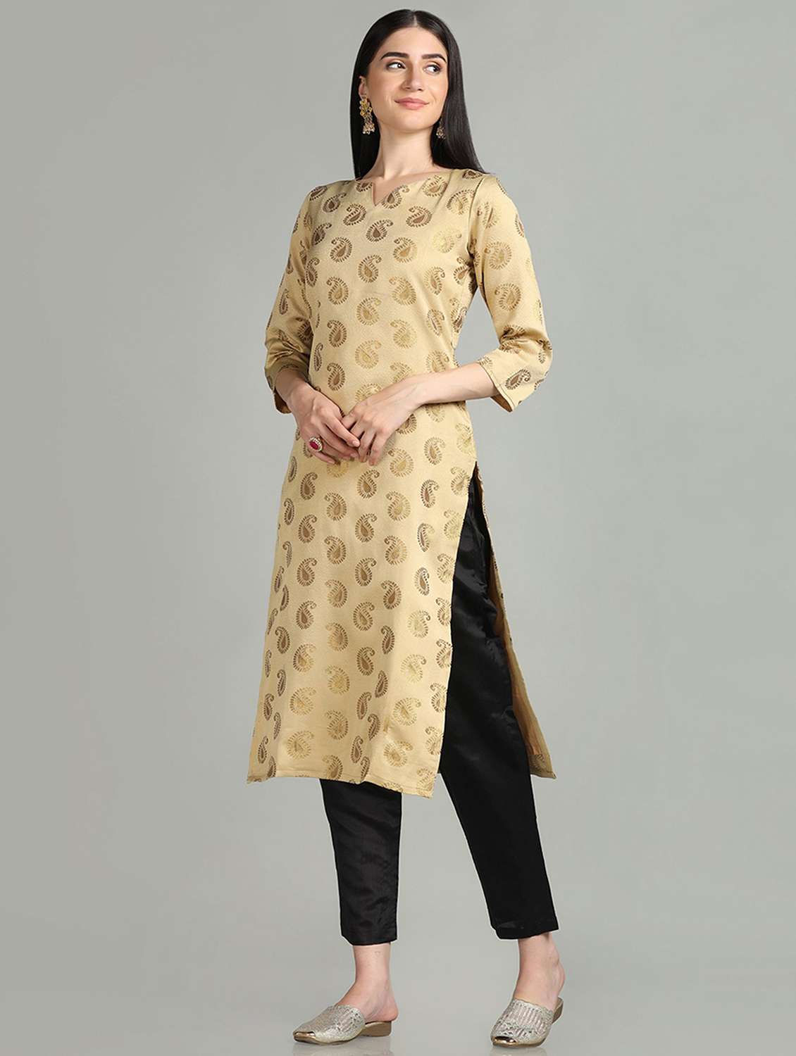 notch neck suit set with dupatta - 19554841 -  Standard Image - 3