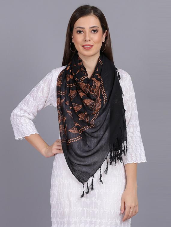 black printed dupatta - 19565942 - Standard Image - 3