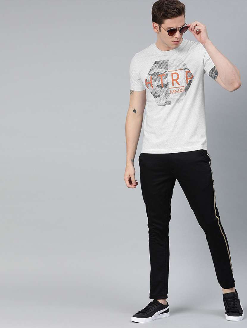 round neck printed regular t-shirt - 19580386 -  Standard Image - 3