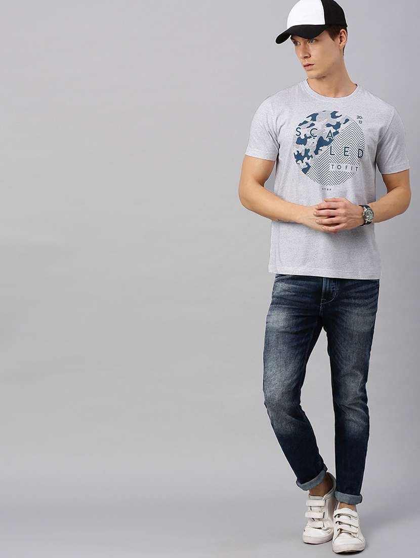 men round neck front print t-shirt - 19580387 -  Standard Image - 3