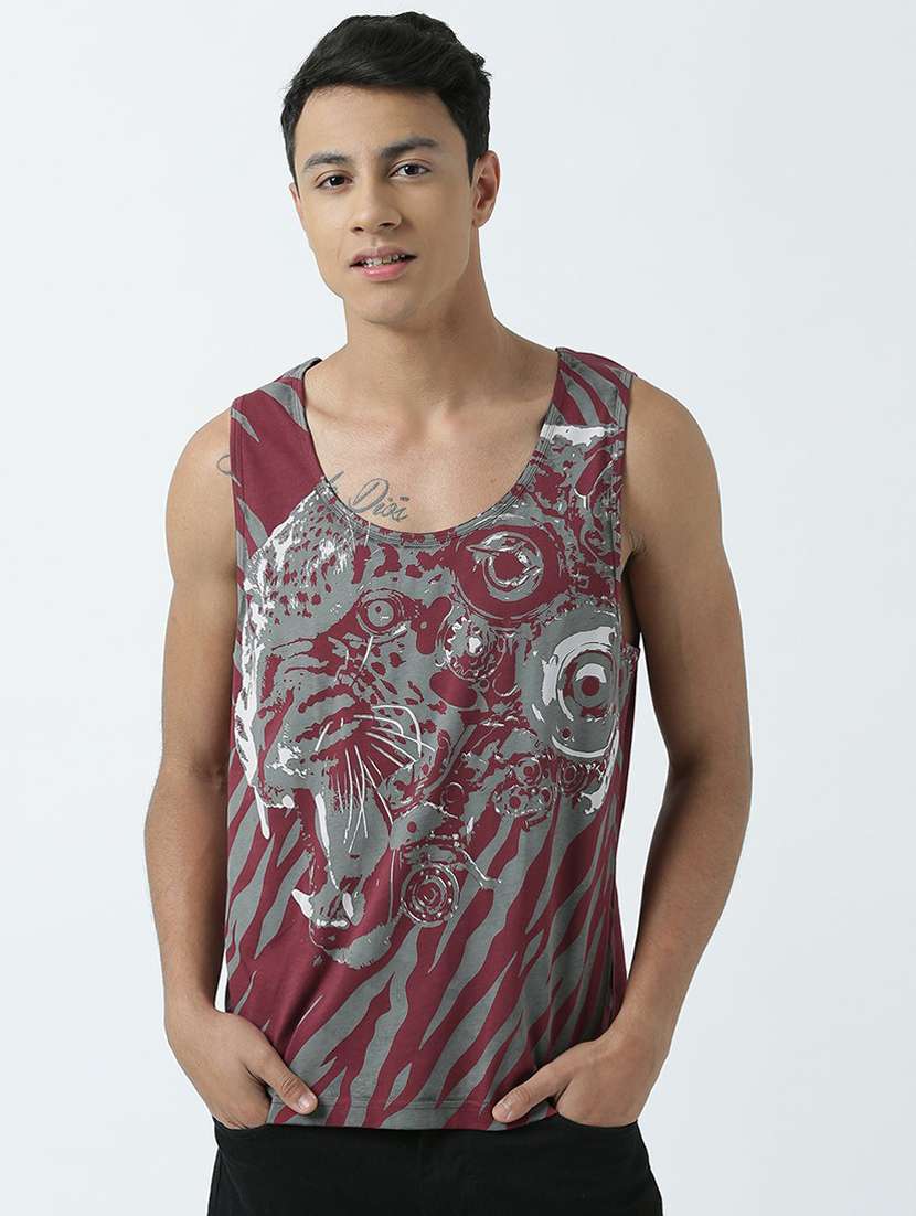 scoop neck printed regular vest