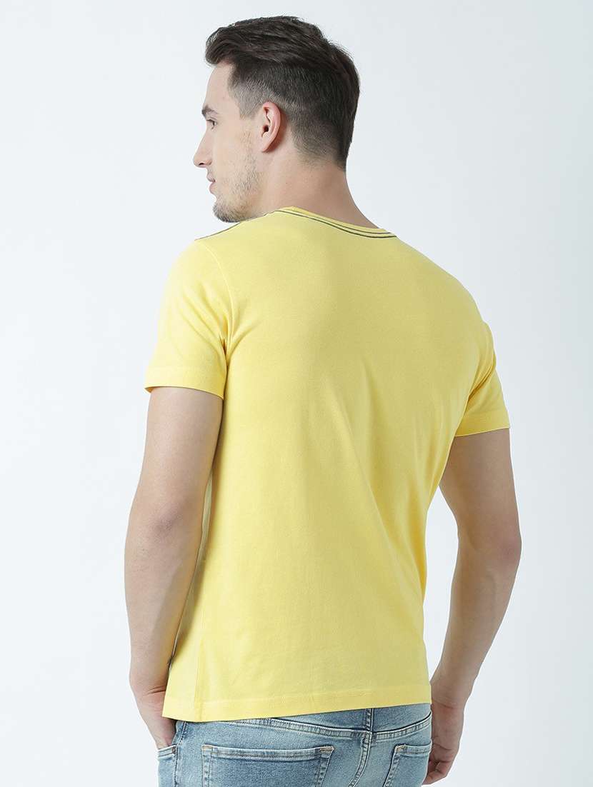 round neck printed regular t-shirt - 19580557 -  Standard Image - 3