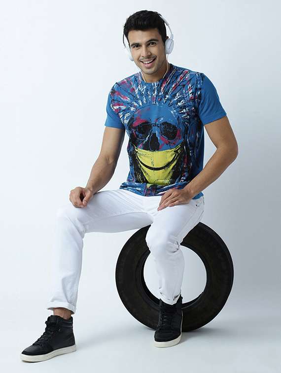 blue graphic print cotton blend regular t-shirt - 19581519 -  Standard Image - 3