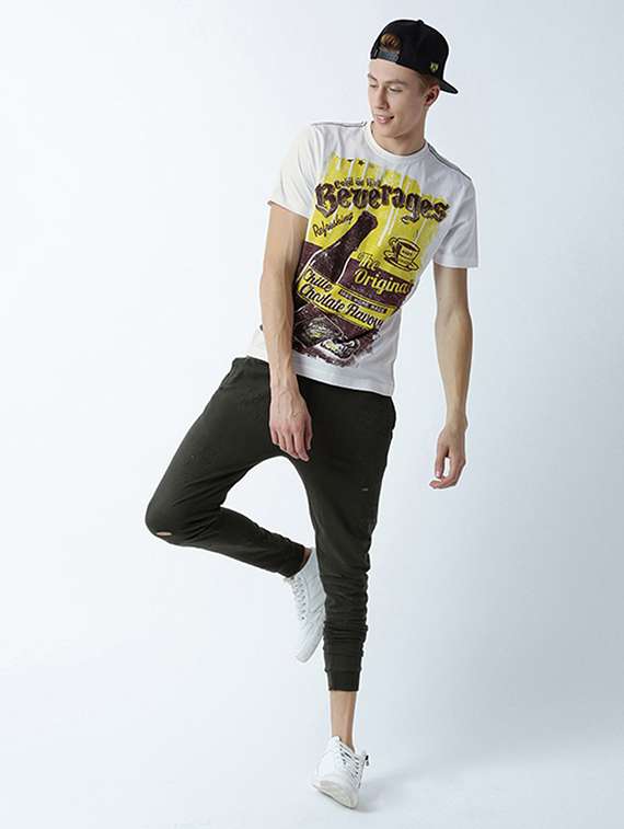 round neck printed regular t-shirt - 19581546 -  Standard Image - 3