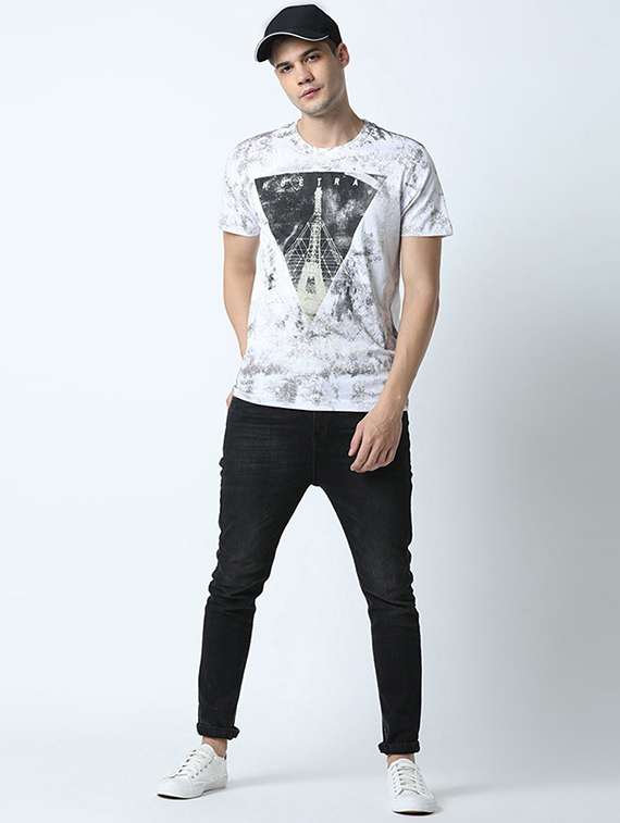 men crew neck front print t-shirt - 19581948 -  Standard Image - 3