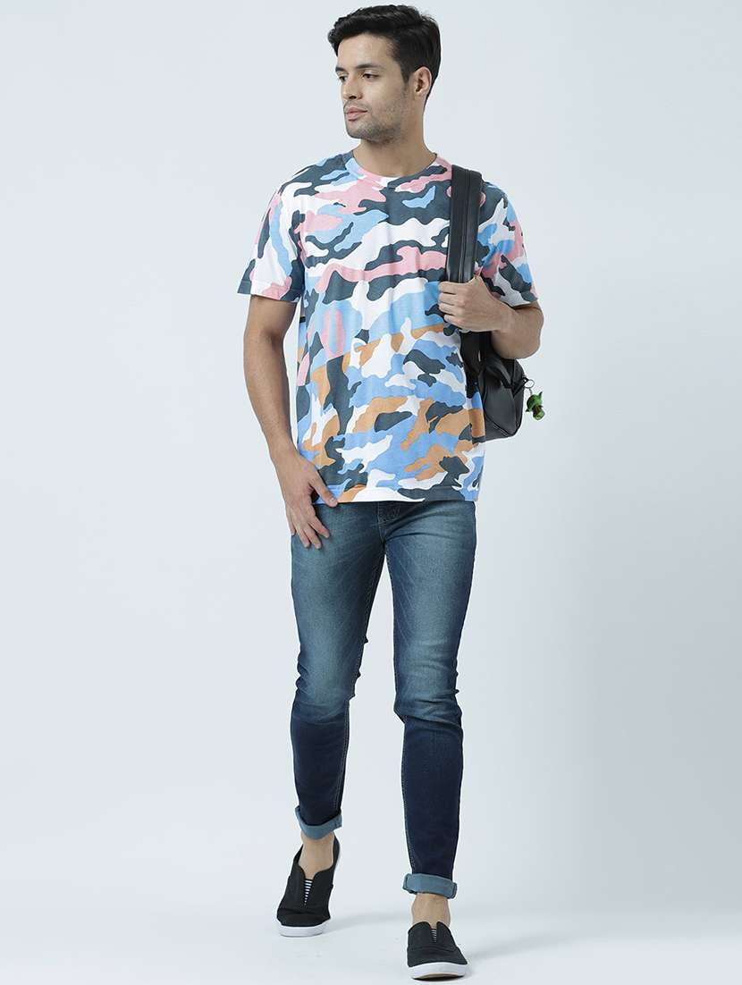 men round neck printed t-shirt - 19582034 -  Standard Image - 3