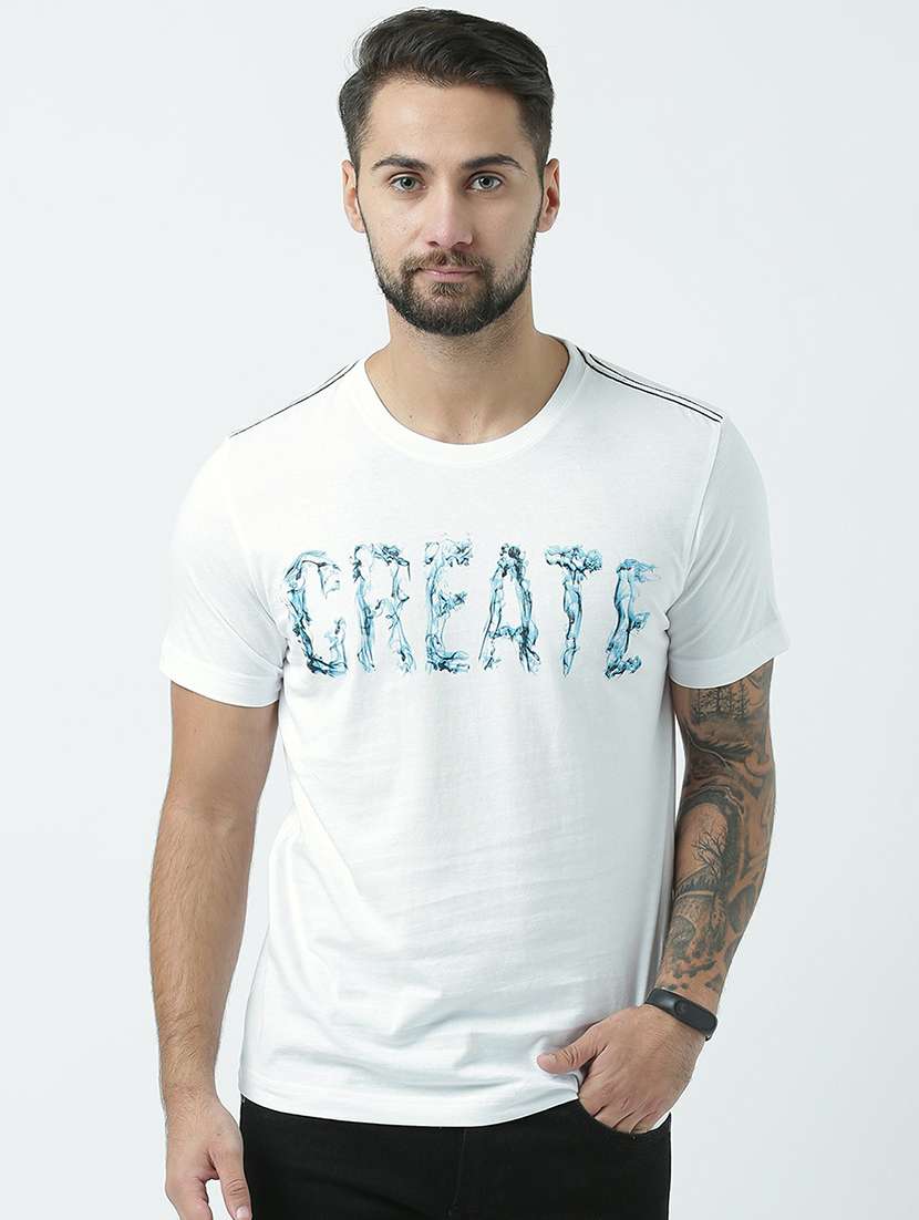 men round neck chest print t-shirt