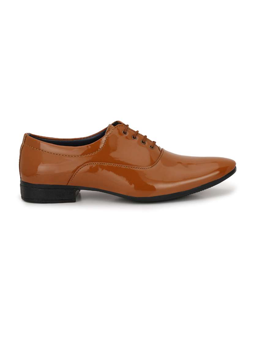 Tan Patent Leather Laceup Oxfords