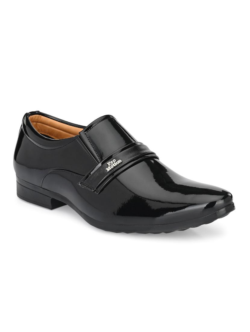 black slip on shoes - 19585473 - Zoom Image - 0
