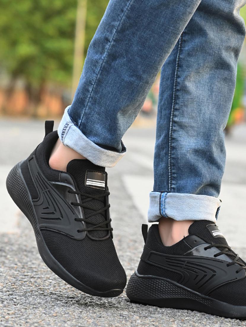men's lace-up sports shoes - 19585812 - Standard Image - 5