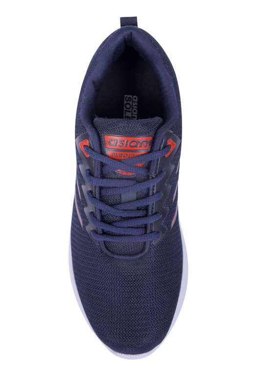 men lace up sports shoes - 19607966 -  Standard Image - 3