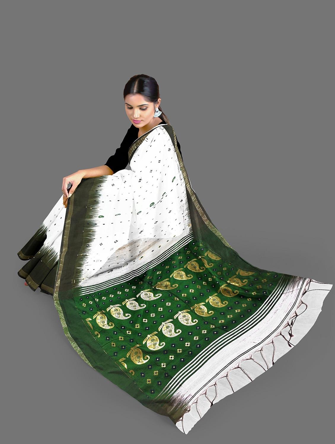 women self design handloom saree - 19617122 - Standard Image - 3