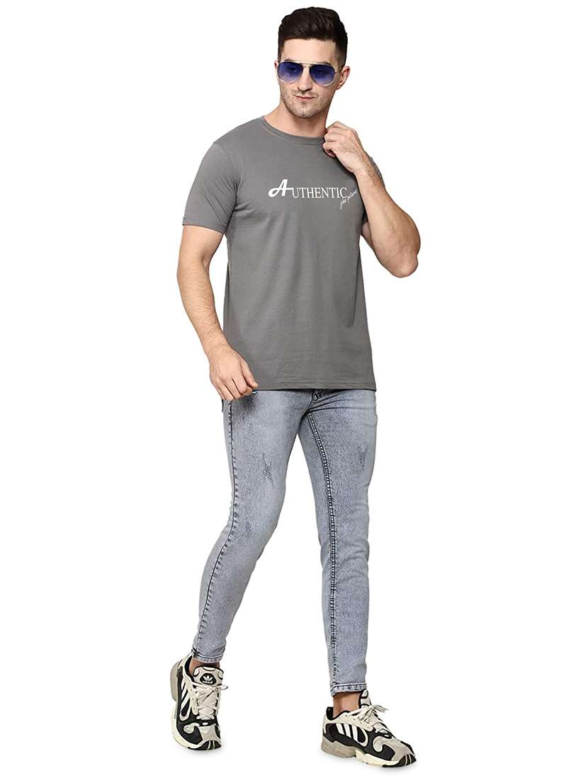 men chest print short sleeve t-shirt - 19617523 - Standard Image - 3