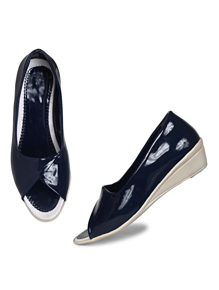 digiware wedge for women - 19618766 - Standard Image - 3