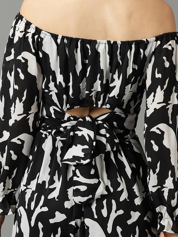 abstract print top and palazzos set co-ord - 19620559 - Standard Image - 3