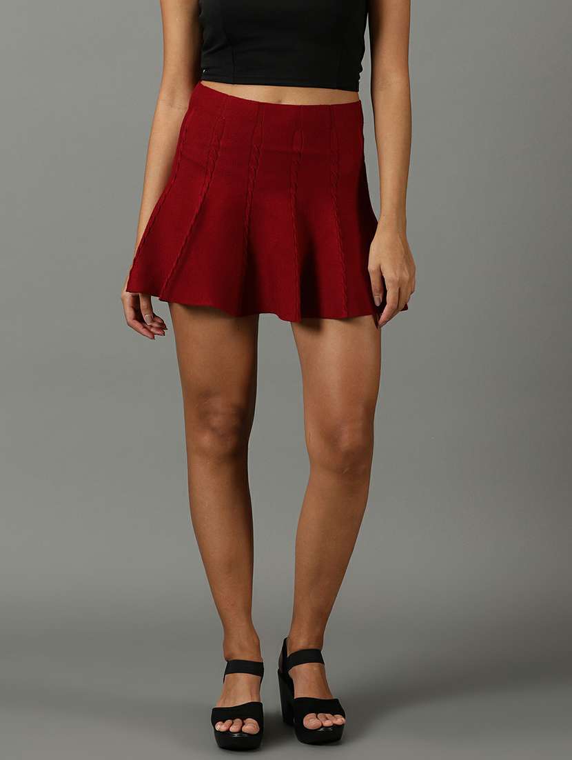 mid rise solid flared skirt