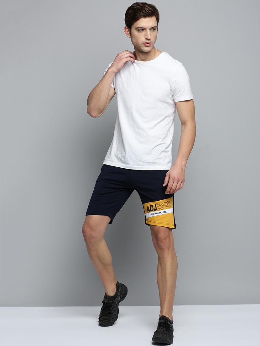 navy blue solid sports short - 19622635 - Standard Image - 3