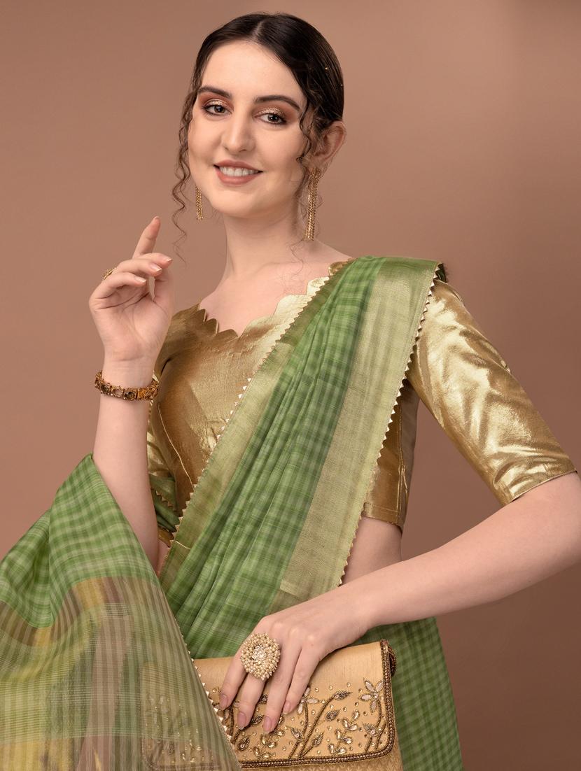 solid with borders handloom saree - 19626274 - Standard Image - 3