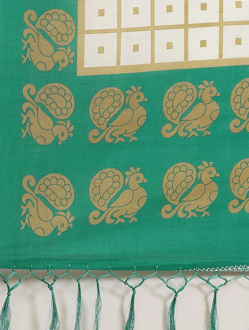 women's checks off white colored saree with blouse - 19630785 - Standard Image - 5