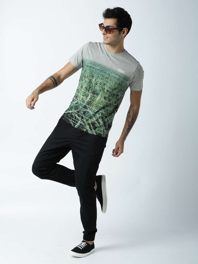 men front print short sleeve t-shirt - 19649850 -  Standard Image - 3
