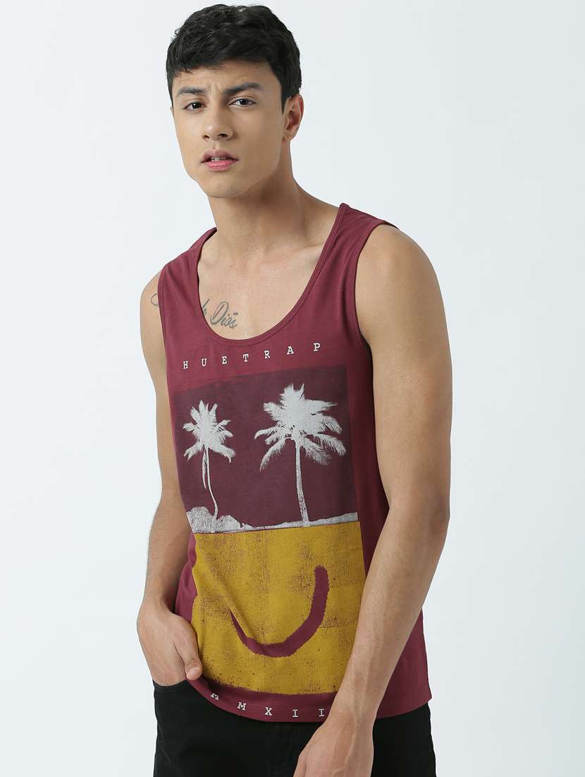men printed sleeveless vest