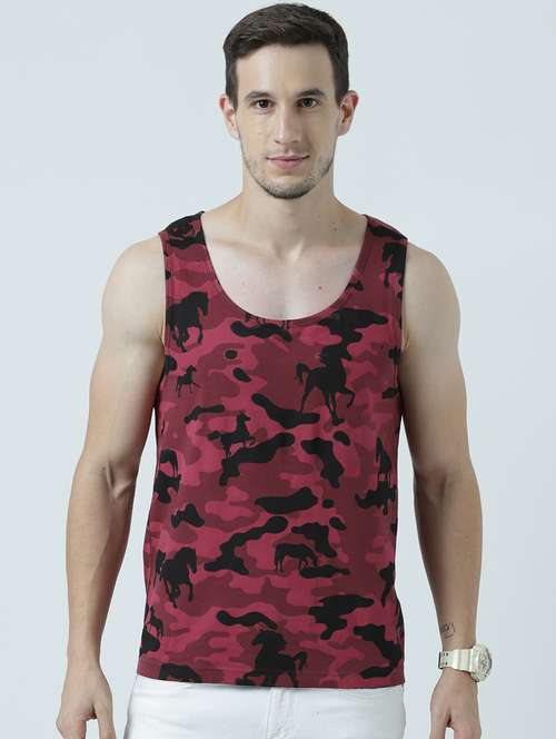 men printed sleeveless vest - 19650116 - Standard Image - 0