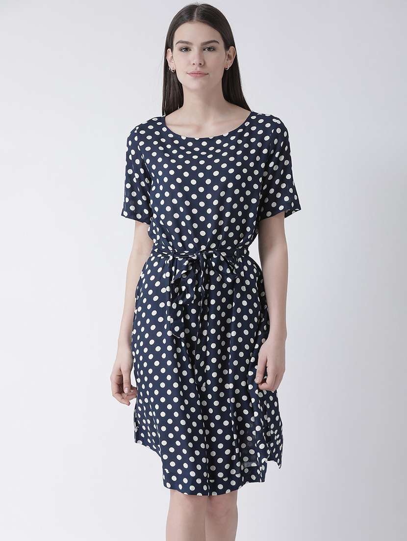 women boat neck printed fit & flare dress with belt - 19650343 - Zoom Image - 0