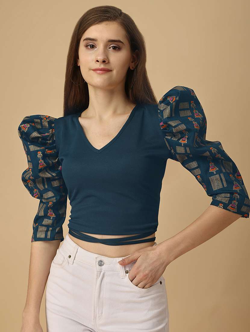 v neck printed crop top - 19656491 -  Zoom Image - 0