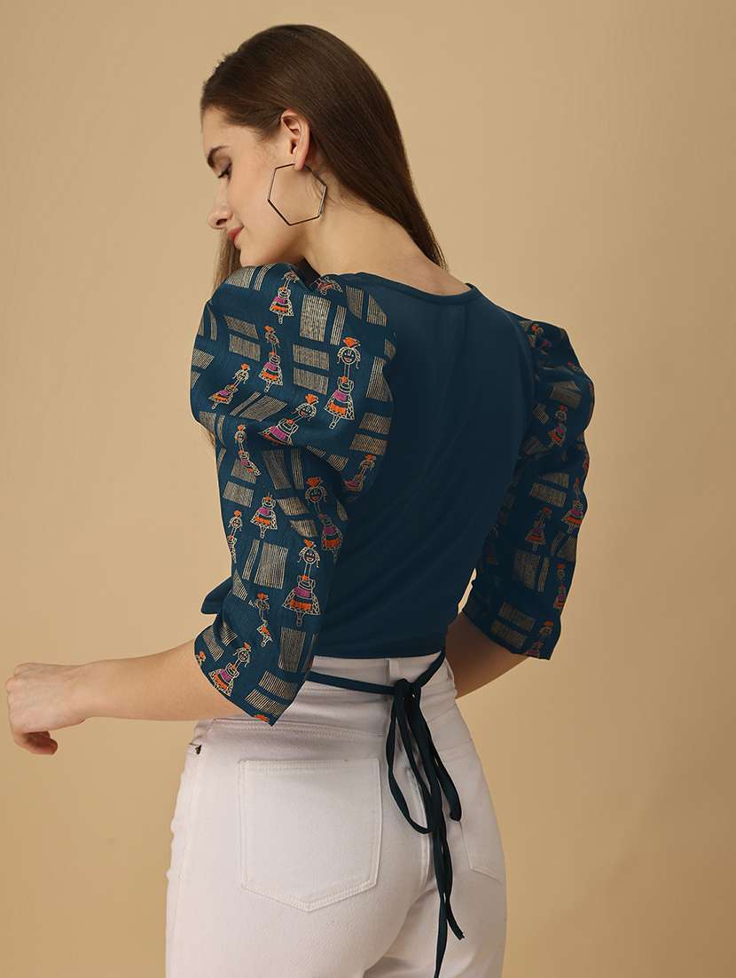 v neck printed crop top - 19656491 - Standard Image - 3