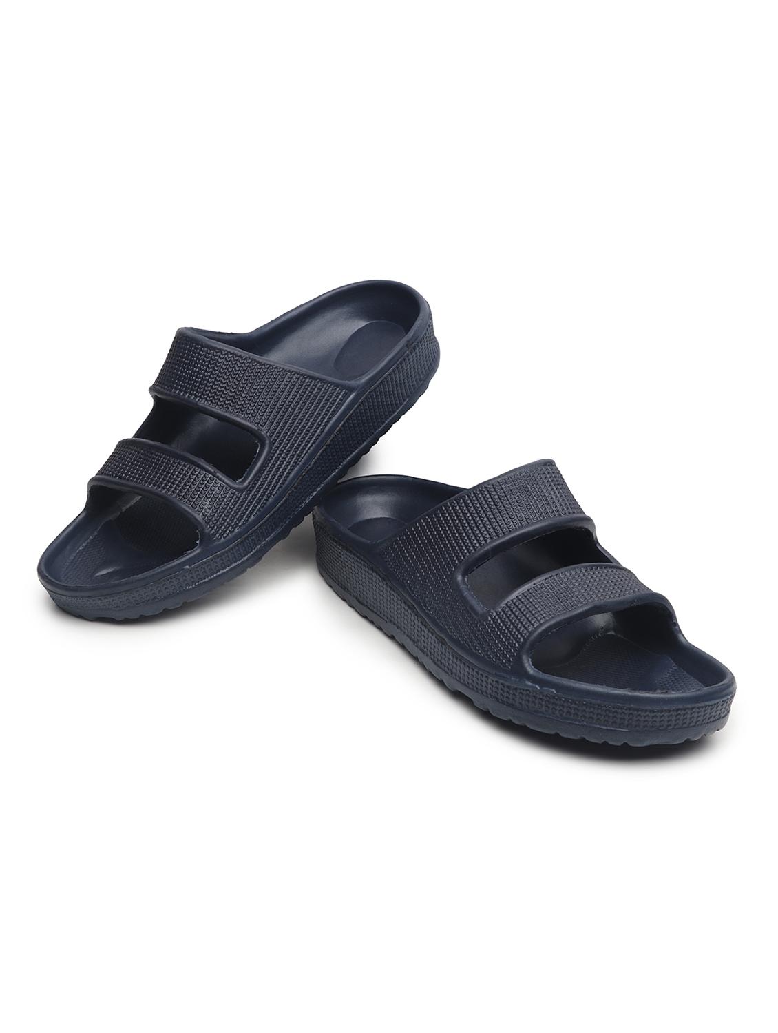 black solid slip on flip flop - 19656760 - Standard Image - 3