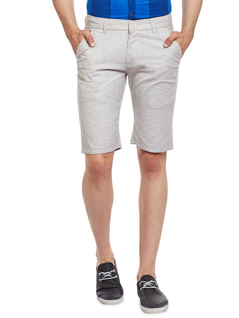 men solid mid rise chinos bermuda shorts