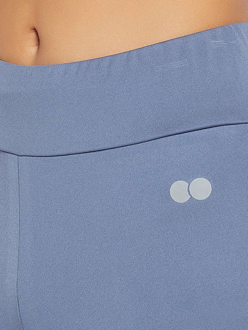 purple poly spandex leggings - 19658555 -  Standard Image - 5