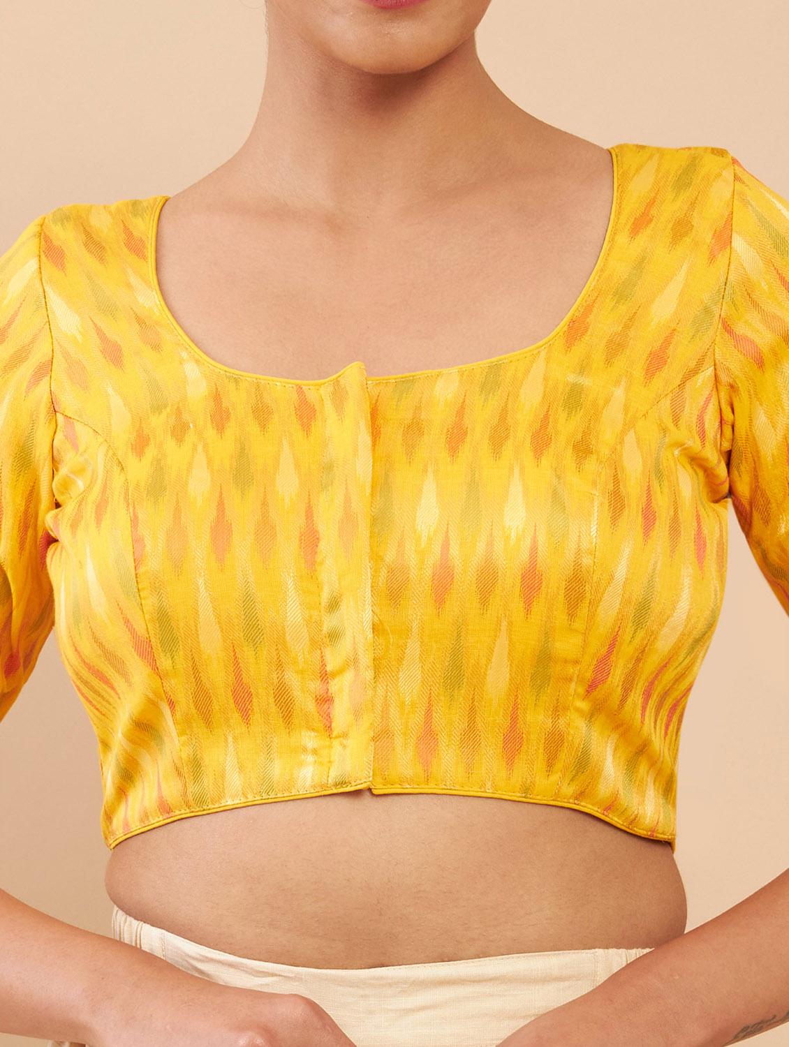 round neck regular blouse - 19658780 - Standard Image - 3