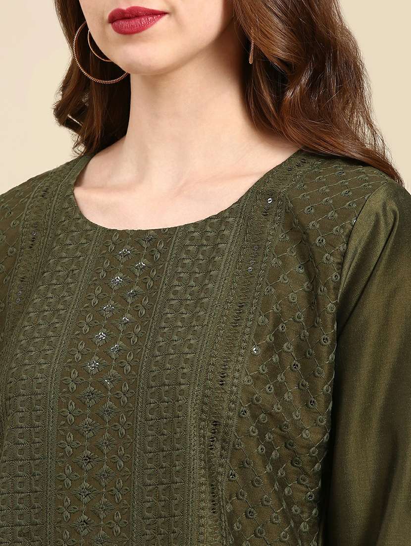 women embroidered kurta pant set with dupatta - 19664961 -  Standard Image - 5