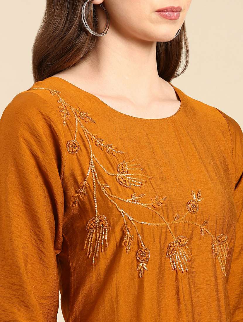 women's straight kurta - 19665022 -  Standard Image - 5