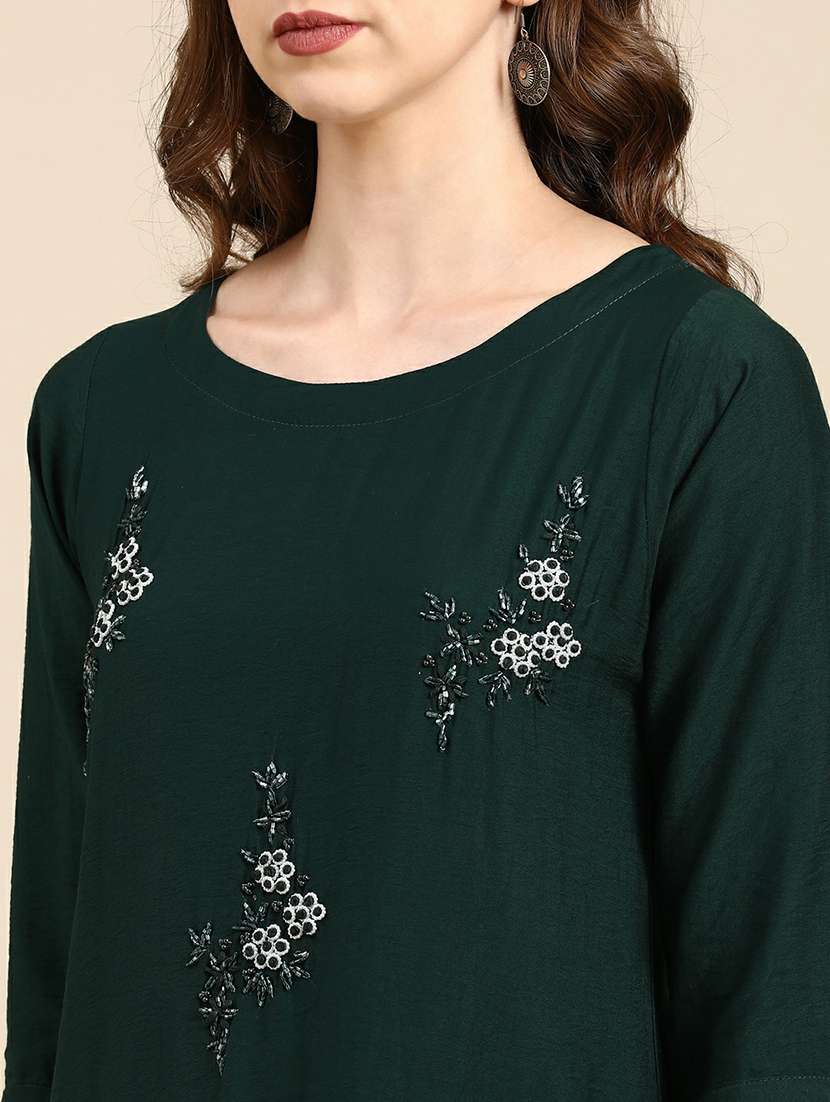 women's straight kurta - 19665037 -  Standard Image - 5