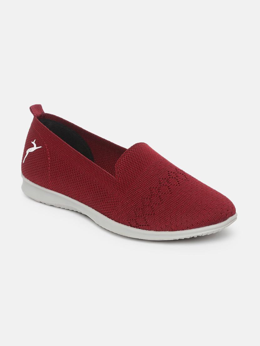 maroon tpu slip on casual shoes - 19665804 - Zoom Image - 0