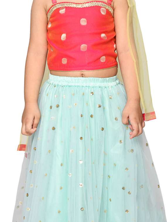 girl lehenga choli with dupatta - 19666278 -  Standard Image - 3