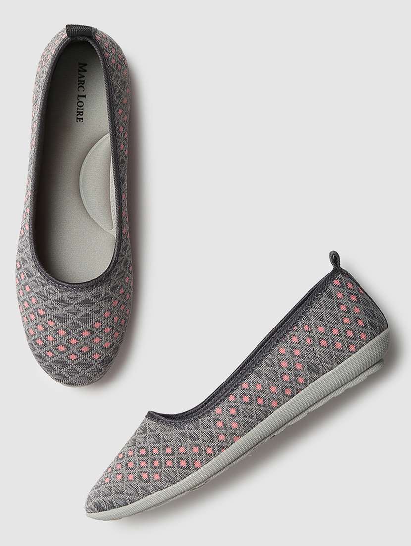 women slip on ballerina - 19666473 -  Standard Image - 3