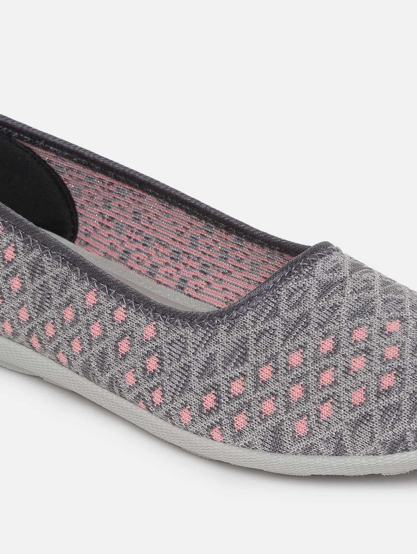 women slip on ballerina - 19666473 -  Standard Image - 5