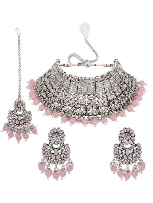 matushri art indian traditional necklace with earrings and maang tikka - 19668548 -  Standard Image - 0