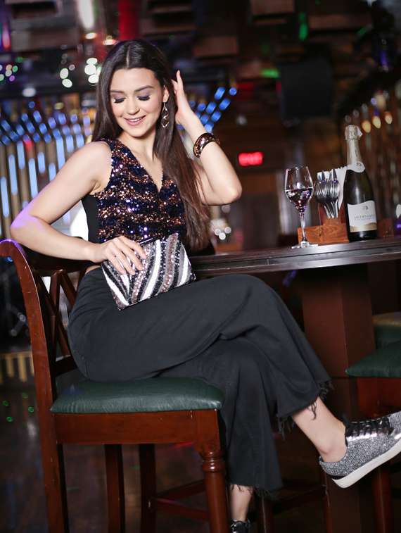 women v neck embellished crop top - 19669063 - Standard Image - 3