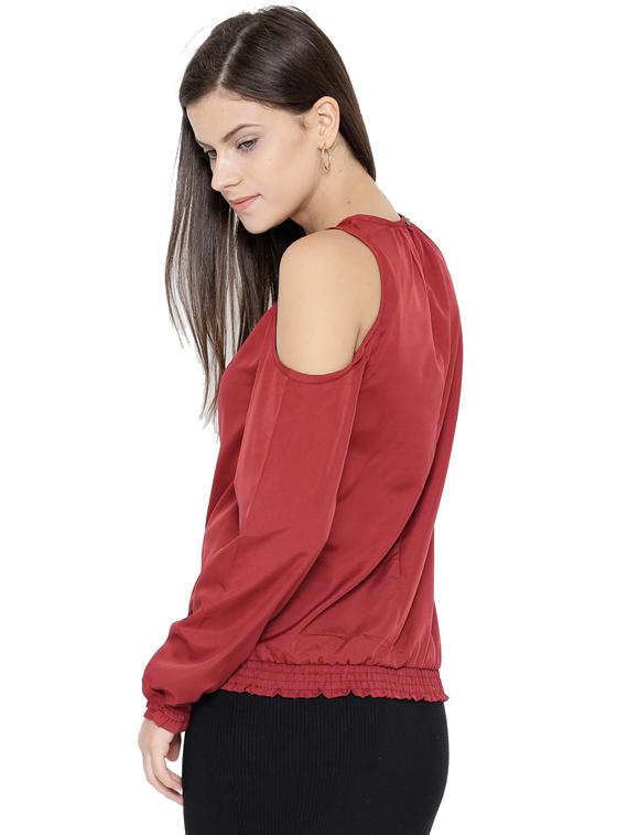 women round neck cold shoulder solid top - 19669138 - Standard Image - 3