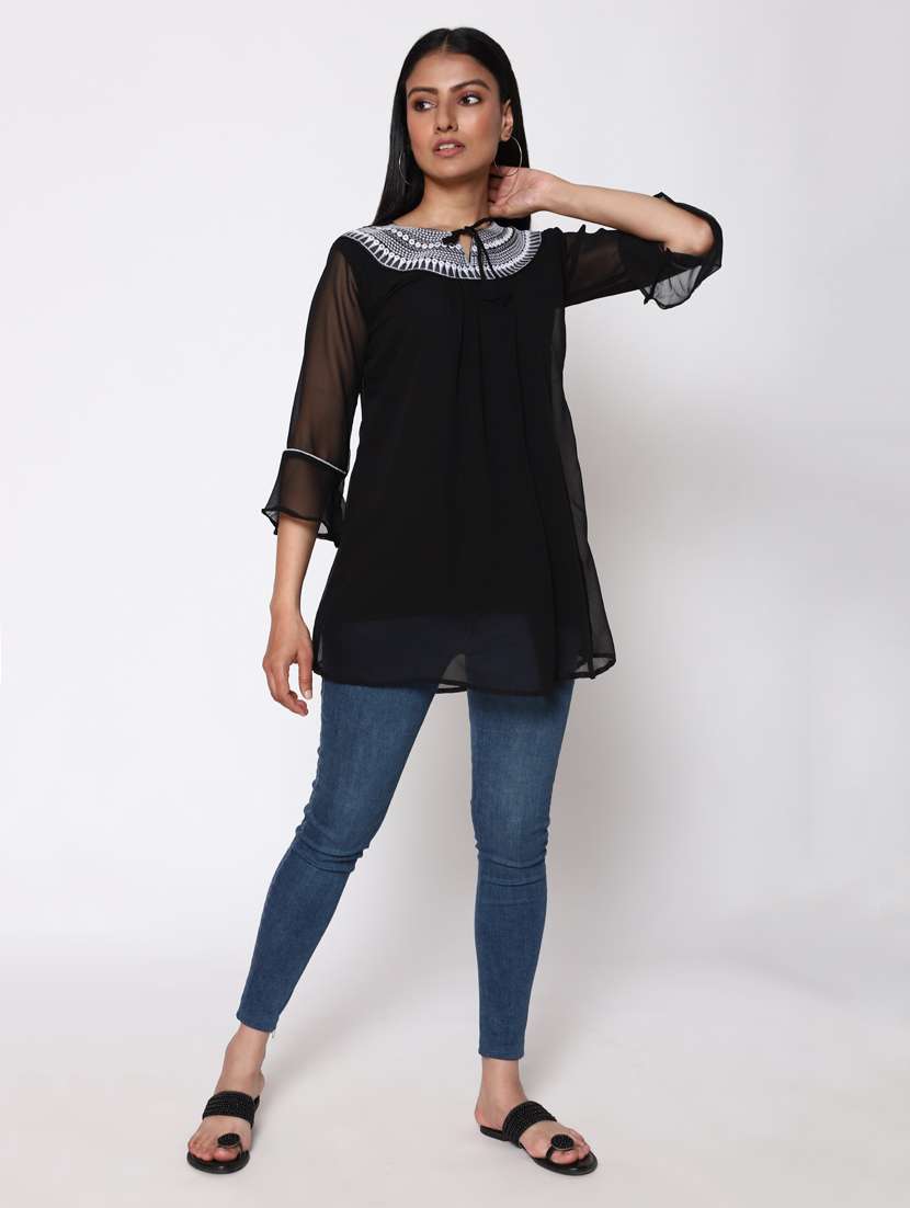 embroidered regular top - 19690395 - Standard Image - 3