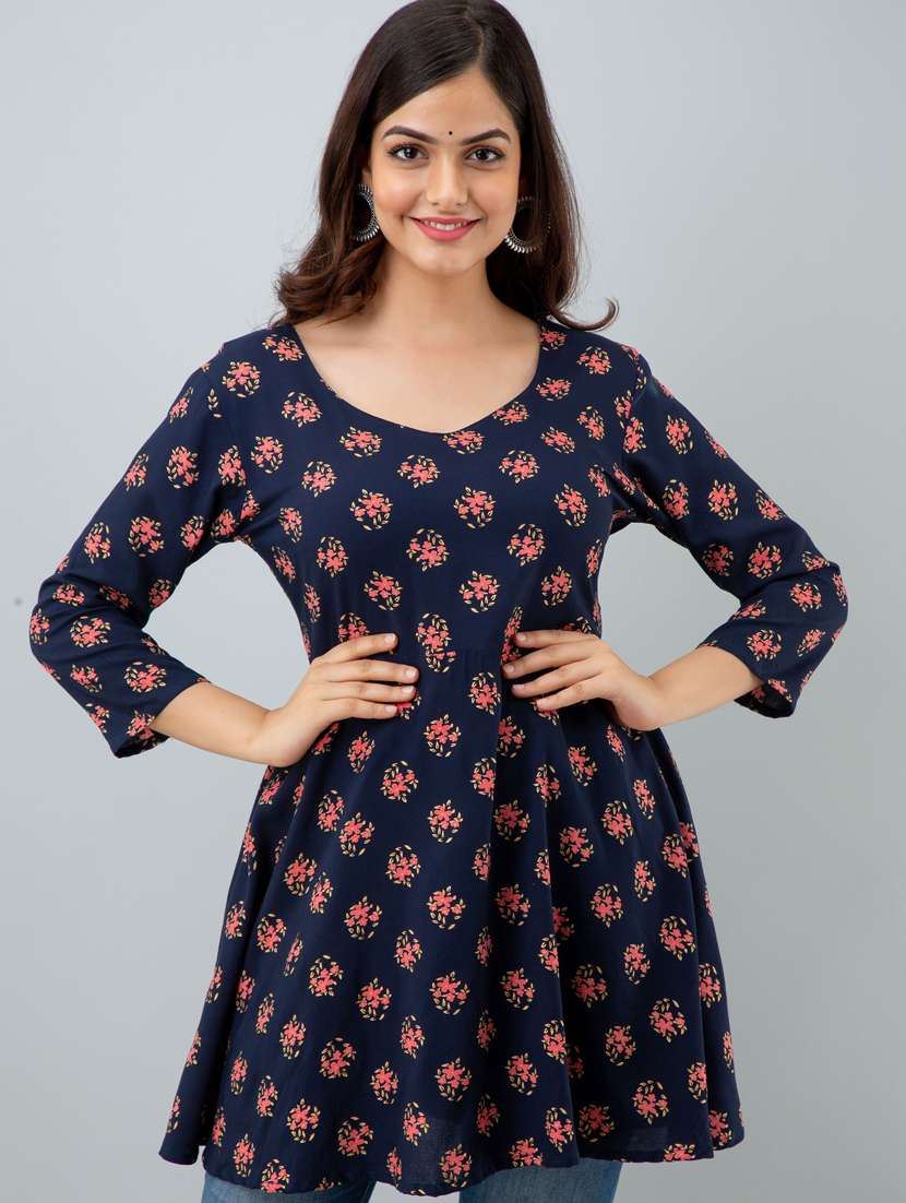women's a line round neck top