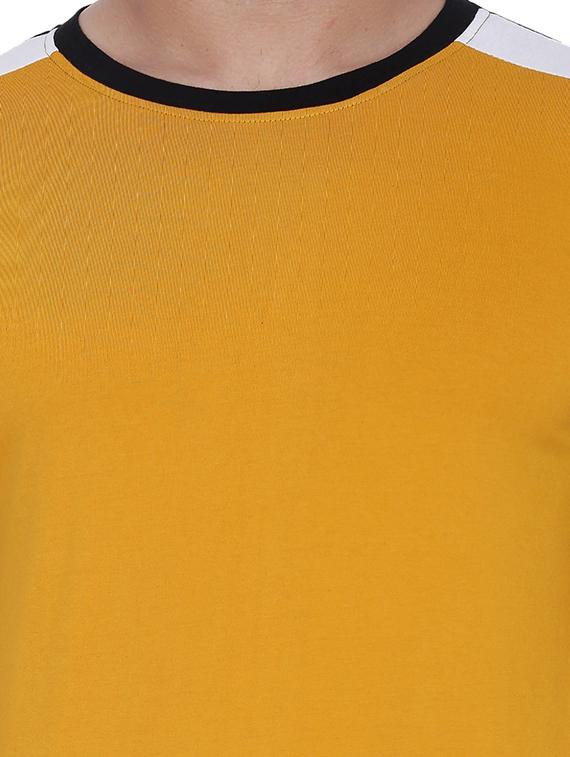 crew neck color block regular t-shirt - 19694432 - Standard Image - 3