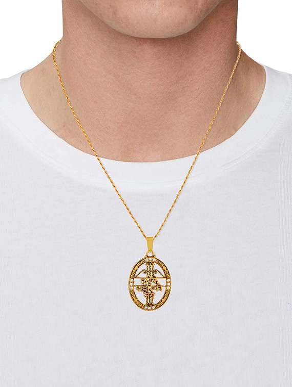 men gold plated pendant  - 19696641 -  Standard Image - 3