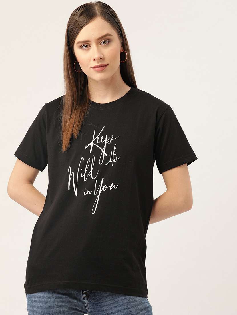 women's chest print crew neck t-shirt