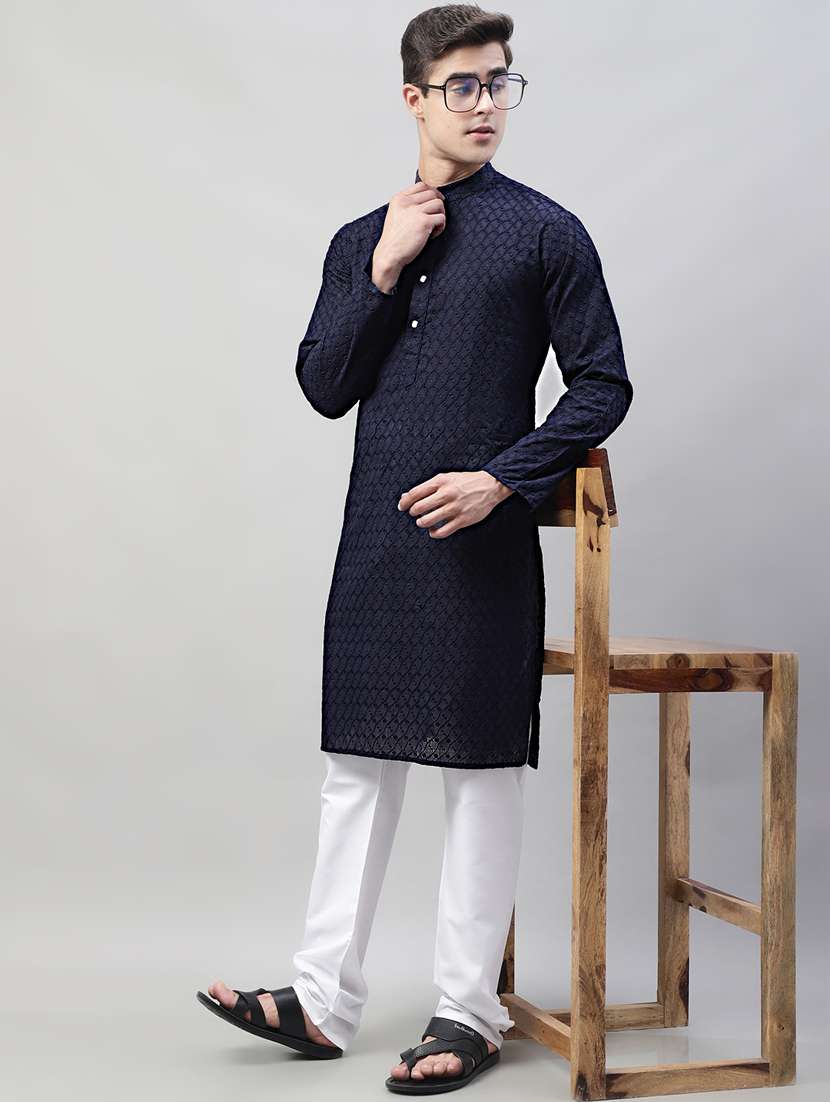 men mandarin collar embroidered kurta 
